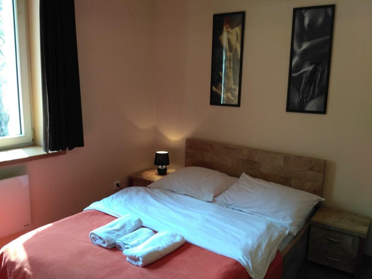 Akt Studio Apartment City Centre Krakow Bagian luar foto